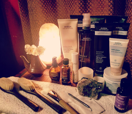 Beauty Salon «Strands Aveda Salon and Spa», reviews and photos, Strands Aveda Salon and Spa, 3271 Folsom Blvd, Sacramento, CA 95816, USA