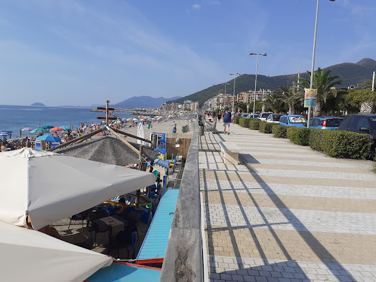 Alma Loano Beach