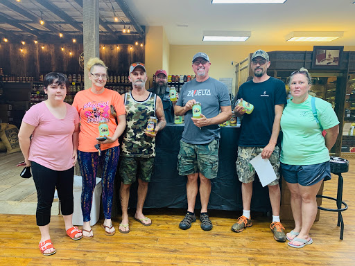 Liquor Store «Peavine Wine & Spirits», reviews and photos, 745 Peavine Rd, Crossville, TN 38571, USA