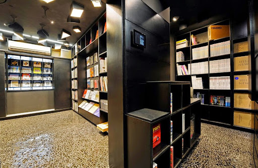 Art & Design Book Store