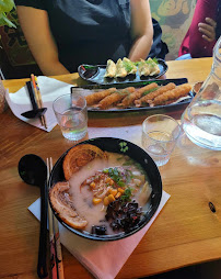 Soupe du Restaurant de nouilles (ramen) Subarashi ramen 鬼金棒 à Paris - n°4