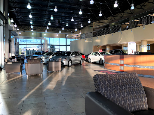 Toyota Dealer «Carlson Toyota», reviews and photos, 12880 Riverdale Dr NW, Coon Rapids, MN 55448, USA