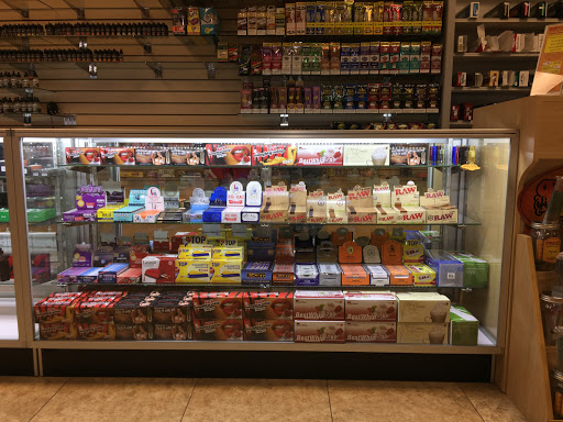 Tobacco Shop «AW Smoke Shop», reviews and photos, 2095 N Dobson Rd #1, Chandler, AZ 85224, USA