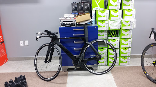 Bicycle Store «Fusion Pro Bike Shop», reviews and photos, 14811 Biscayne Blvd, Miami, FL 33181, USA