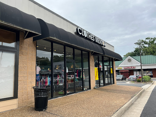 Used Clothing Store «Clothes Mentor», reviews and photos, 306 Oyster Point Rd, Newport News, VA 23602, USA