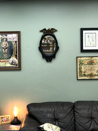 Tattoo Shop «Fox Tattoo Parlor & Gallery», reviews and photos, 3045-B SE 3rd Ave, Ocala, FL 34471, USA