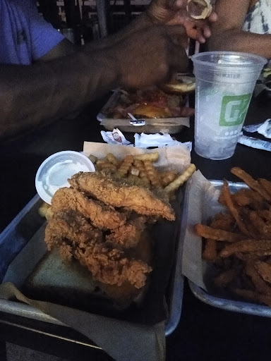 Hamburger Restaurant «Canyons Burger Company», reviews and photos, 335 Chambers St, Woodstock, GA 30188, USA