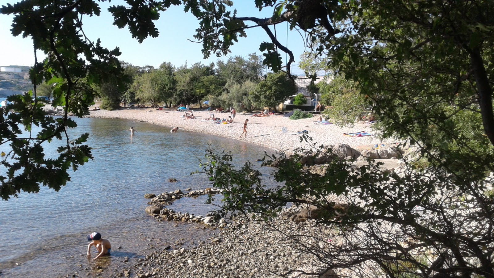 Ostro beach'in fotoğrafı - Çocuklu aile gezginleri için önerilir