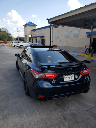 Car Wash «E-Z Shine Express Car Wash», reviews and photos, 721 N Industrial Blvd, Bedford, TX 76021, USA