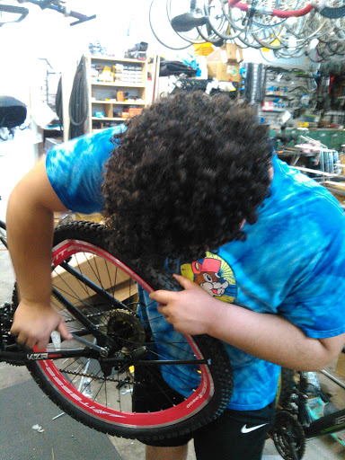 Bicycle Store «Houston Cycling Centres Southwest», reviews and photos, 6607 S Braeswood Blvd, Houston, TX 77096, USA