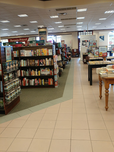 Book Store «Barnes & Noble», reviews and photos, 2720 Towne Dr, Beavercreek, OH 45431, USA