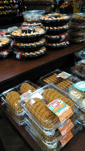 Grocery Store «Kroger», reviews and photos, 26130 Gratiot Ave, Roseville, MI 48066, USA