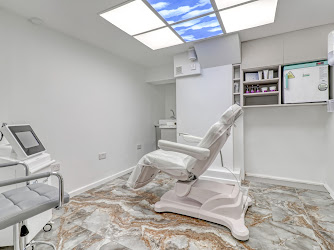 Simply Clinics Beauty & Aesthetics Chelsea