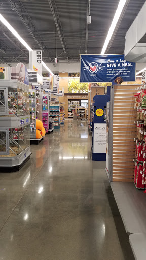 Pet Store «PetSmart», reviews and photos, 3152 Phoenix Center Dr, Washington, MO 63090, USA