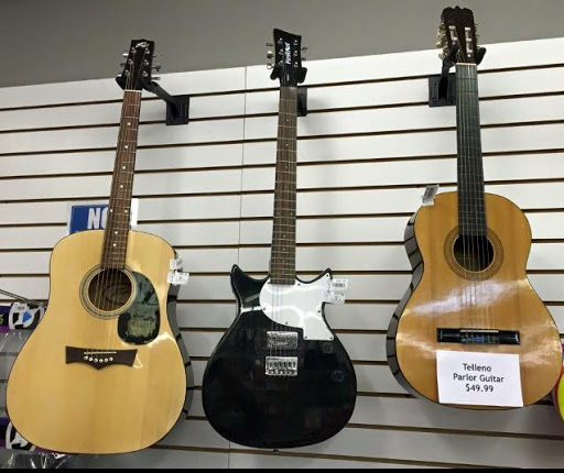 Video Game Store «Disc Replay Naperville», reviews and photos, 556 IL-59, Naperville, IL 60540, USA