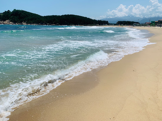 Jajakdo Beach
