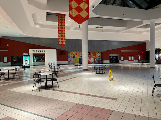 Shopping Mall «Wilton Mall», reviews and photos, 3065 NY-50, Saratoga Springs, NY 12866, USA