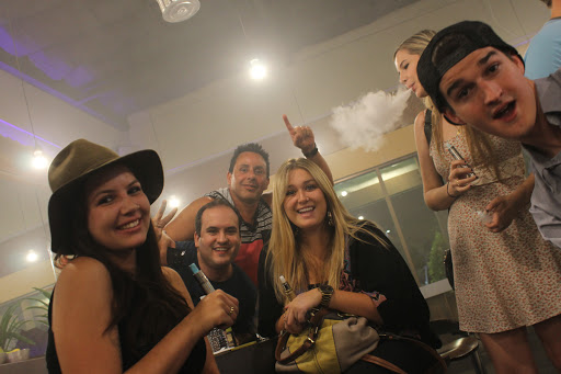 Tobacco Shop «E-Cig Vault Vape Shop and Lounge Aliso Viejo», reviews and photos, 27058 La Paz Rd, Aliso Viejo, CA 92656, USA