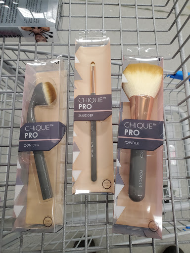 Variety Store «Five Below», reviews and photos, 1600 Mall of Georgia Blvd #1120, Buford, GA 30519, USA