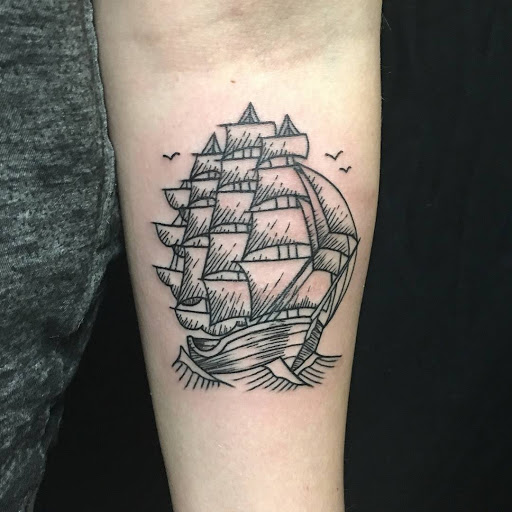 Tattoo Shop «The Inkwell Tattoo Company», reviews and photos, 1941 Mentor Ave, Painesville, OH 44077, USA