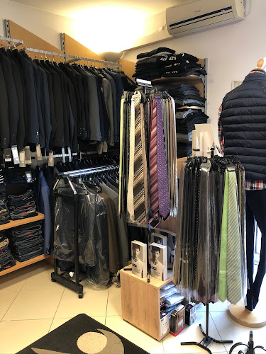 Opinii despre Stílus Férfidivat în Dabas - Ruhabolt