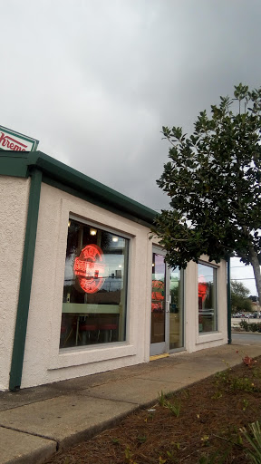 Krispy Kreme Doughnuts, 1419 Bienville Blvd, Ocean Springs, MS 39564, USA, 
