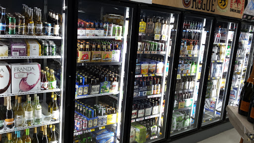 Liquor Store «QUICK PICK LIQUORS», reviews and photos, 635 N Midlothian Rd, Mundelein, IL 60060, USA