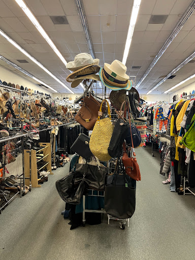 Thrift Store «Universal Thrift Store», reviews and photos, 18248 Sherman Way, Reseda, CA 91335, USA