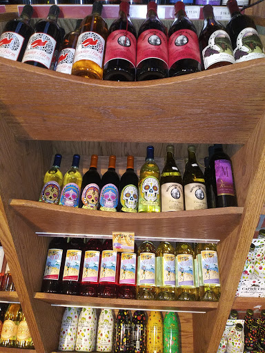 Liquor Store «Shyamrock Liquors», reviews and photos, 2926 Nashville Rd, Bowling Green, KY 42101, USA