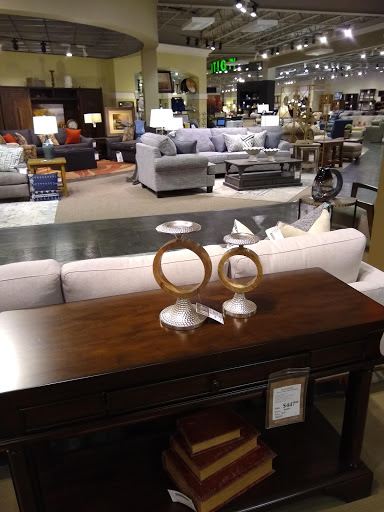 Furniture Store «HOM Furniture», reviews and photos, 4601 23rd Ave S, Fargo, ND 58104, USA