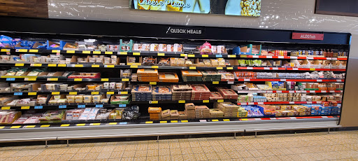 Supermarket «ALDI», reviews and photos, 50 W North Ave, Northlake, IL 60164, USA