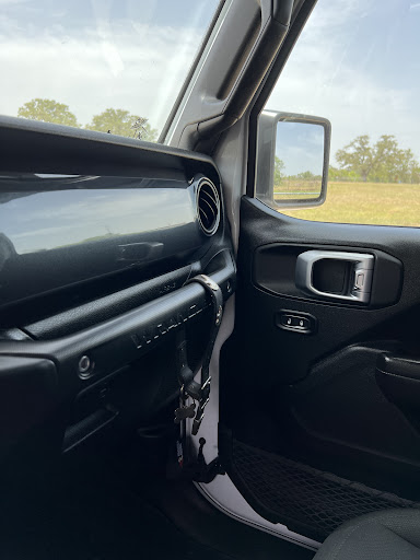 Car Detailing Service «New Braunfels Prestige Auto Detailing», reviews and photos, 274 Trade Center Dr, New Braunfels, TX 78130, USA