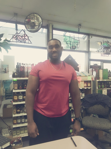 Liquor Store «Winnetka Liquor», reviews and photos, 3544 Winnetka Ave N, New Hope, MN 55427, USA