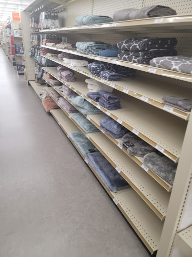 Discount Store «Big Lots», reviews and photos, 1515 Garner Station Blvd, Raleigh, NC 27603, USA