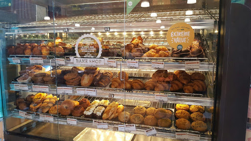 Grocery Store «Whole Foods Market», reviews and photos, 500 Wilshire Blvd, Santa Monica, CA 90401, USA