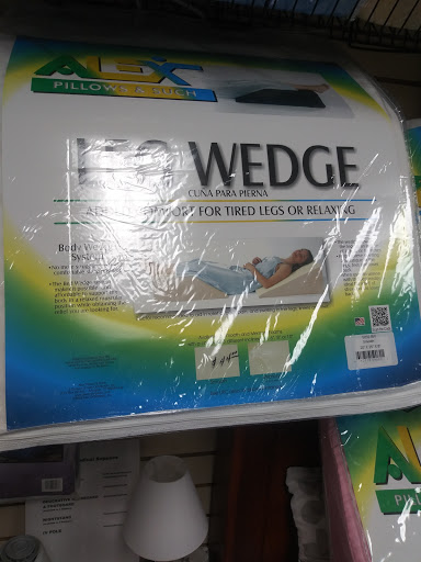 Shopping Mall «Sunrise Plaza Shopping Center», reviews and photos, 656 Wellwood Ave, Lindenhurst, NY 11757, USA