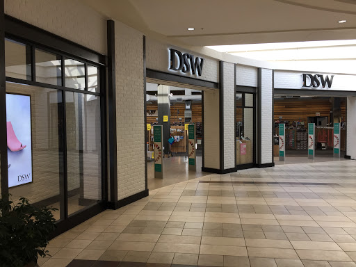 DSW Designer Shoe Warehouse