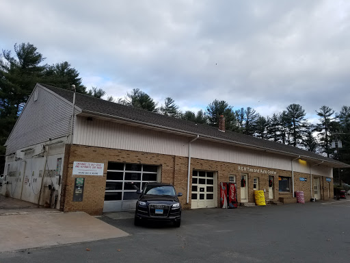Auto Repair Shop «Checkered Flag Auto Repair», reviews and photos, 174 Hartford Ave, East Granby, CT 06026, USA