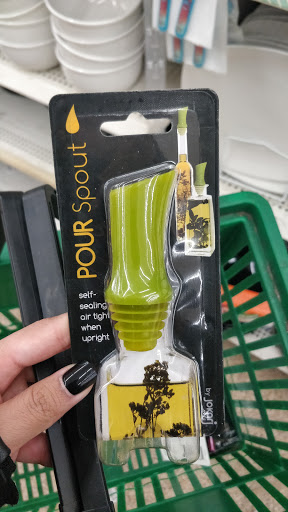 Dollar Store «Dollar Tree», reviews and photos, 1379 Ulster Ave, Kingston, NY 12401, USA