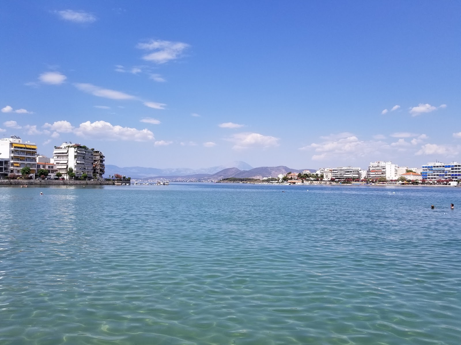 Foto van Asteria beach met ruime baai
