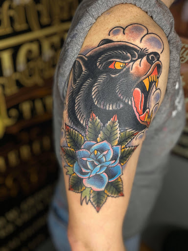 Explore small hawaii tattoo ideas, creative tattoo ideas in Lake Villa, available at Eternal Tiger Tattoo