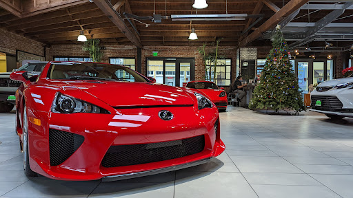 Toyota Dealer «San Francisco Toyota», reviews and photos, 3800 Geary Blvd, San Francisco, CA 94118, USA