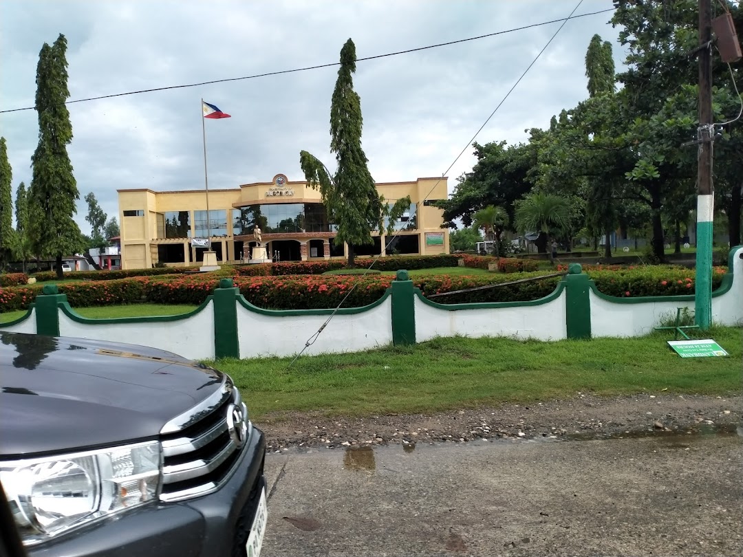 Magsaysay Municipal Hall
