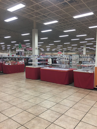 Clothing Store «Burlington Coat Factory», reviews and photos, 5445 Atlanta Hwy, Montgomery, AL 36109, USA