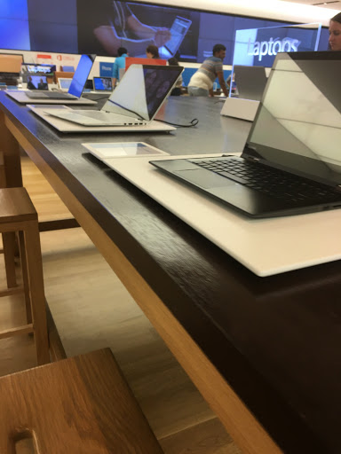 Computer Store «Microsoft Store», reviews and photos, 116 Bellevue Way NE, Bellevue, WA 98004, USA