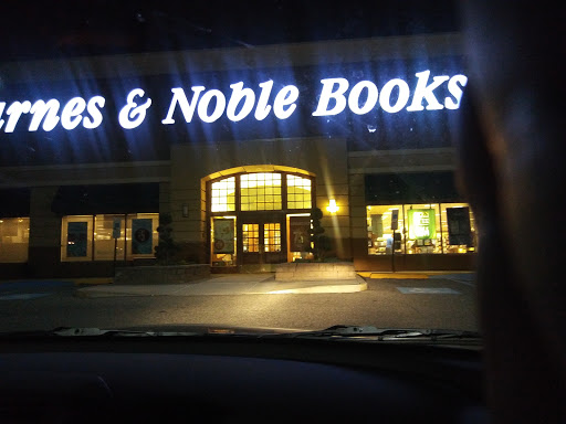 Book Store «Barnes & Noble», reviews and photos, 3981 U.S. 9, Freehold, NJ 07728, USA