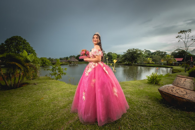 Comentarii opinii despre Omar Solsol Fotografía