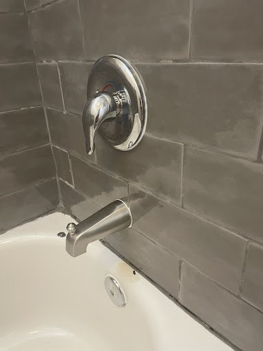 We Fix Plumbing image