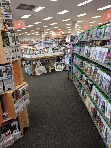 Used Book Store «2nd & Charles», reviews and photos, 17636 Garland Groh Blvd, Hagerstown, MD 21740, USA