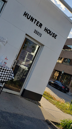 Hamburger Restaurant «Hunter House Hamburgers», reviews and photos, 35075 Woodward Ave, Birmingham, MI 48009, USA